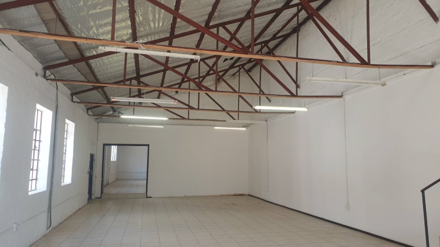 To Let Commercial Property for Rent in Salt River Western Cape